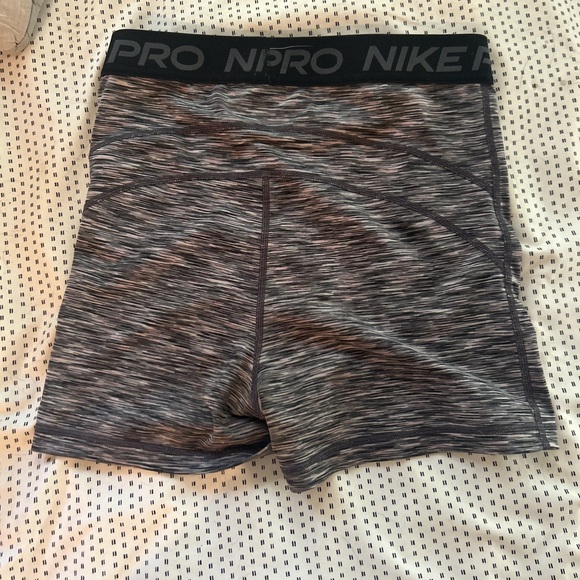 nike pros can fit medium and small :) - Picture 2 of 4
